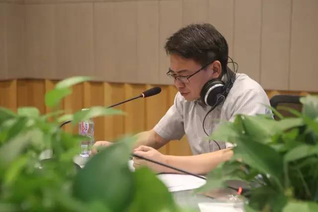 话交通关于枫泾镇、亭林镇的交通问题,奥扫来看他们如何回应