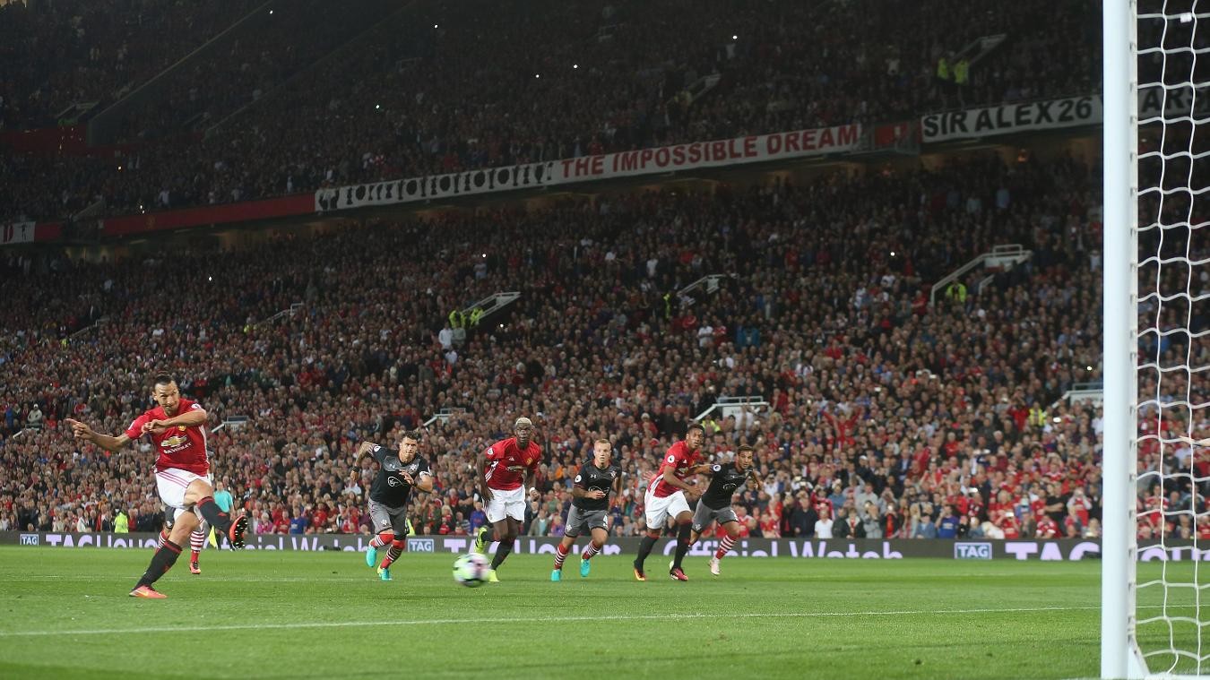 英超各球队球衣球鞋赞助商,英超第一轮战靴