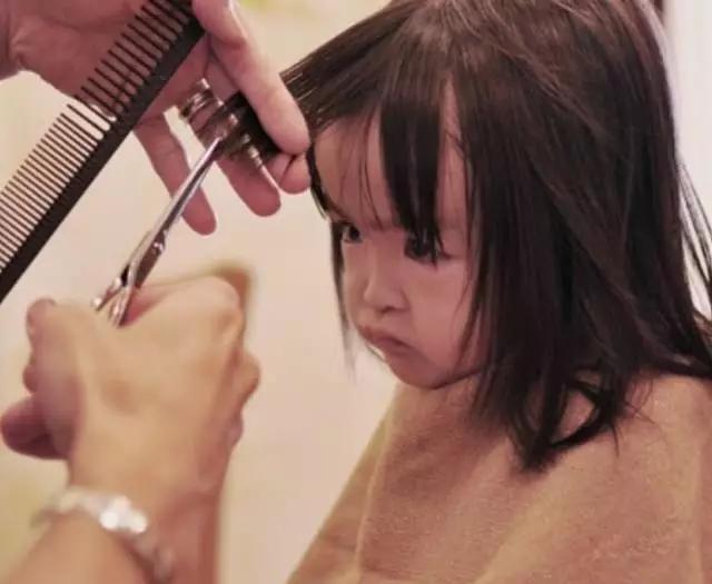 宝妈去痱子的最佳方法,妈妈秋季长痱子擦什么好得最快