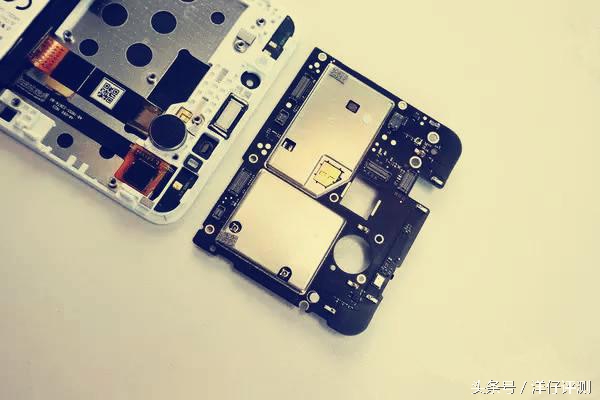 魅蓝e手机测评,魅蓝拆解视频大全