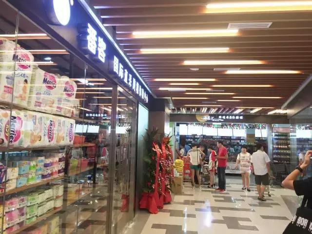 小香港迎新街,小香港再现往日的繁荣