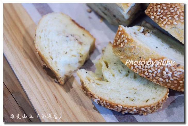 有惊喜来自台湾的软欧面包，原麦山丘