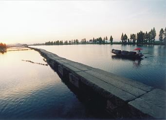 以前中国人喝黄酒,以前国人都是喝黄酒吗