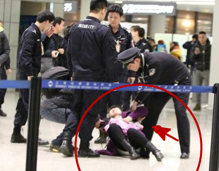 国内首个先写好墓志铭的男星，被诋毁半辈子说我不配合你们的俗气