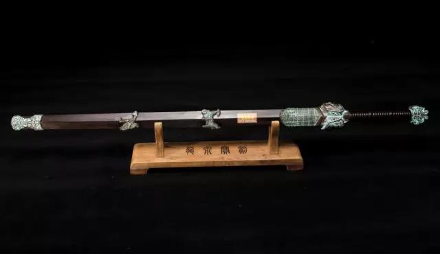 秦皇陵青铜剑图片大全,秦俑鉴赏