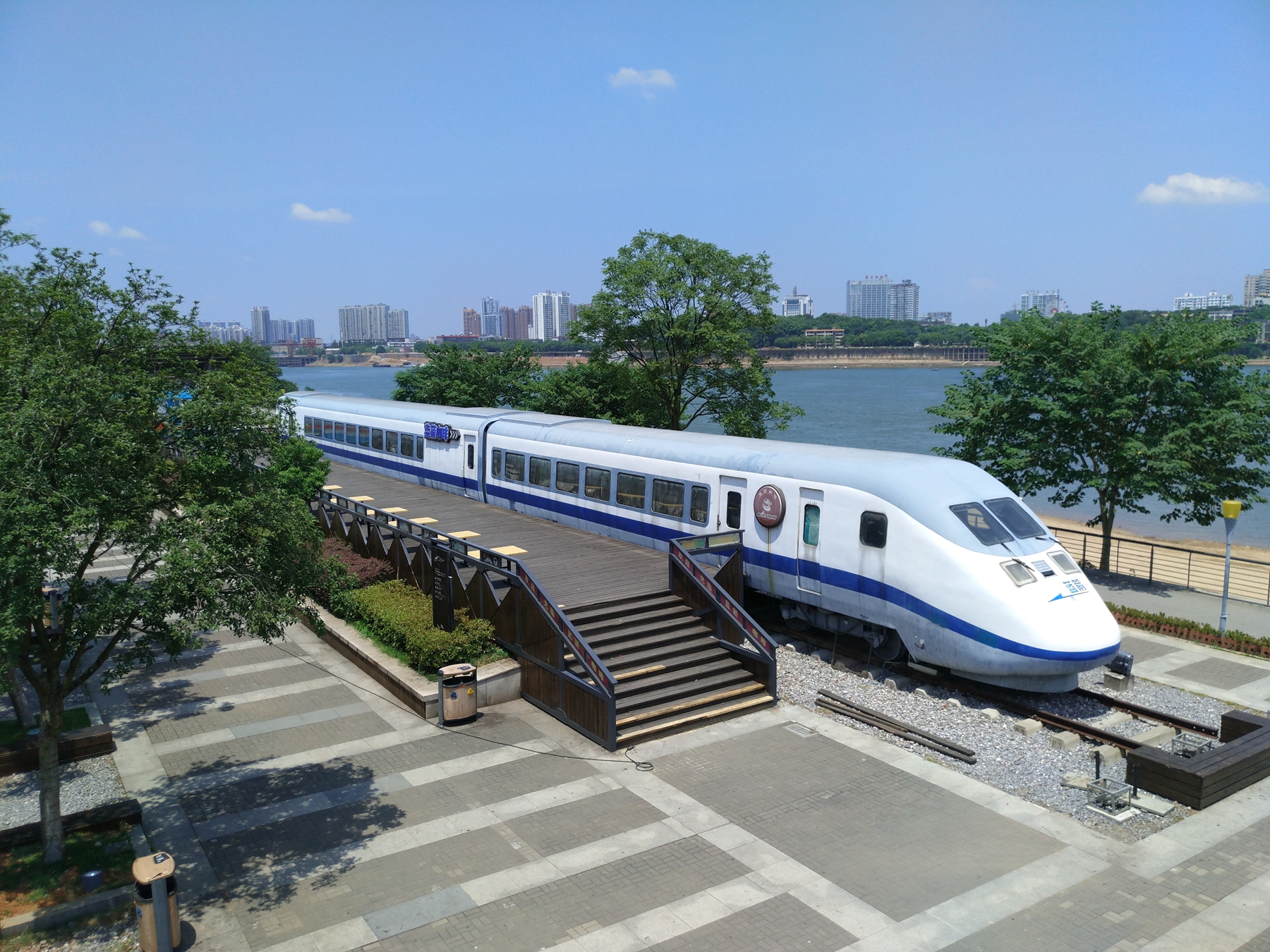 努比亚z11测评处理器,努比亚z11吃鸡性能