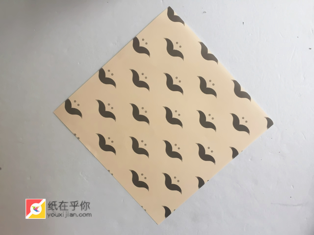 纸在乎你手工折纸：牛奶盒视频图解教程