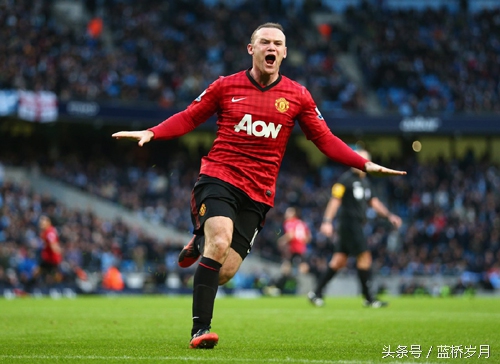 夏普时期曼联球衣,曼联胸前广告夏普