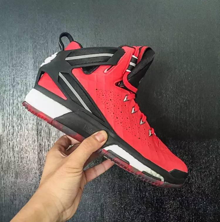 上脚球鞋2.6,上脚2k4篮球鞋