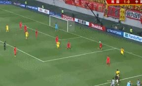 蒿俊闵对韩国任意球破门,蒿俊闵韩国高光时刻视频