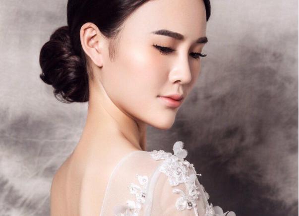 十几年的新娘妆和现代的新娘妆,新娘妆怎么化最简单最漂亮