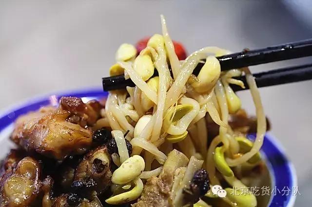 这道菜一上桌就勾起人动筷的欲望,这道菜只用两分钟就能学会