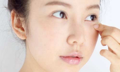 护肤眼部紧致,护肤化妆品断舍离