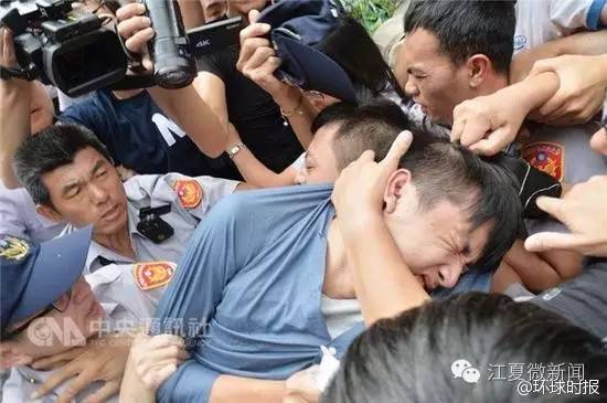 坑爹的熊小孩,坑爹熊娃