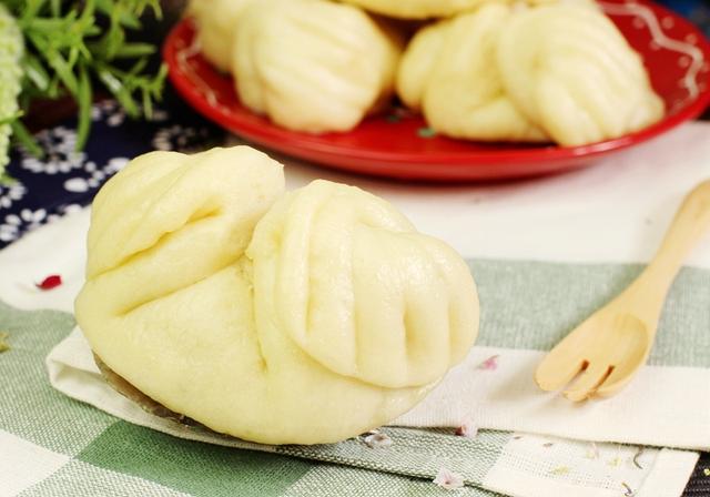 包包子不要花样怎么包,不要褶皱的包子包法