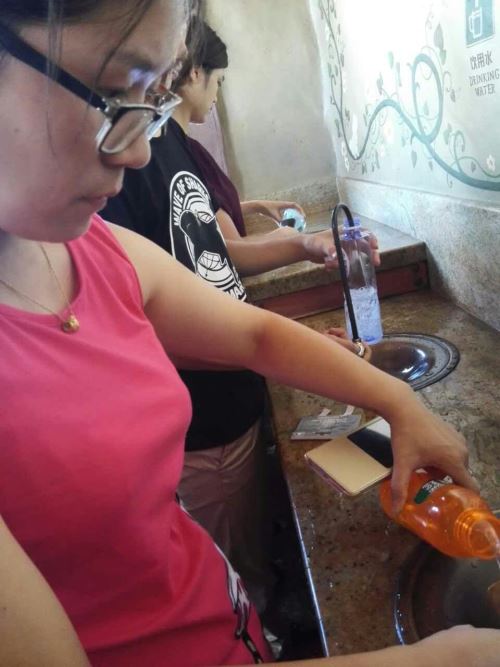 上海迪士尼游玩项目预约app,迪士尼游玩攻略下什么app