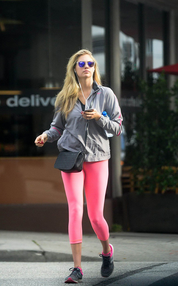 不穿高跟鞋也能有气质,不穿高跟鞋就不时尚吗