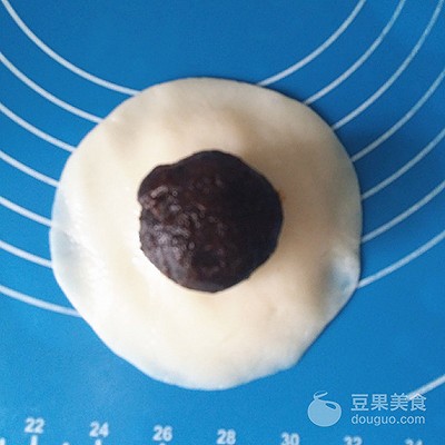 冰皮手工月饼,水晶月饼冰皮月饼