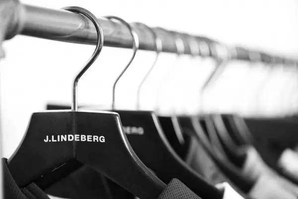 在瑞典买什么表划算,在瑞典买什么东西比国内便宜