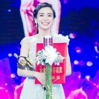 今年收入高得吓人的10位明星,今年收入高的吓人的10位明星