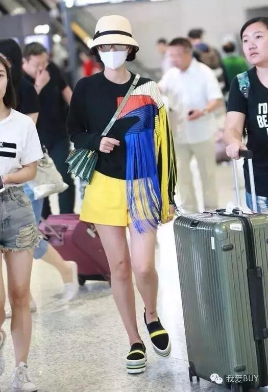 赵丽颖黑色包肩礼服,赵丽颖吊带露背黑色礼服