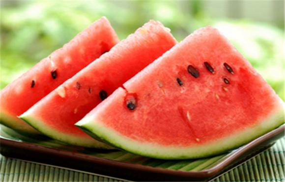 秋燥上火吃什么水果降火,什么水果能降秋燥