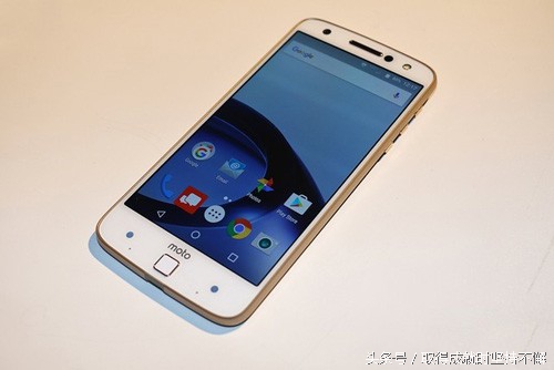 摩托罗拉motoz闲鱼,摩托罗拉motoz灰色