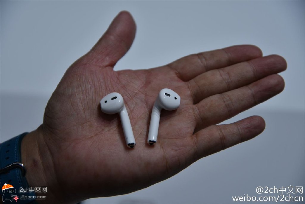 拯救苹果无线耳机的安全带登场日本网民：早知如此何必当初