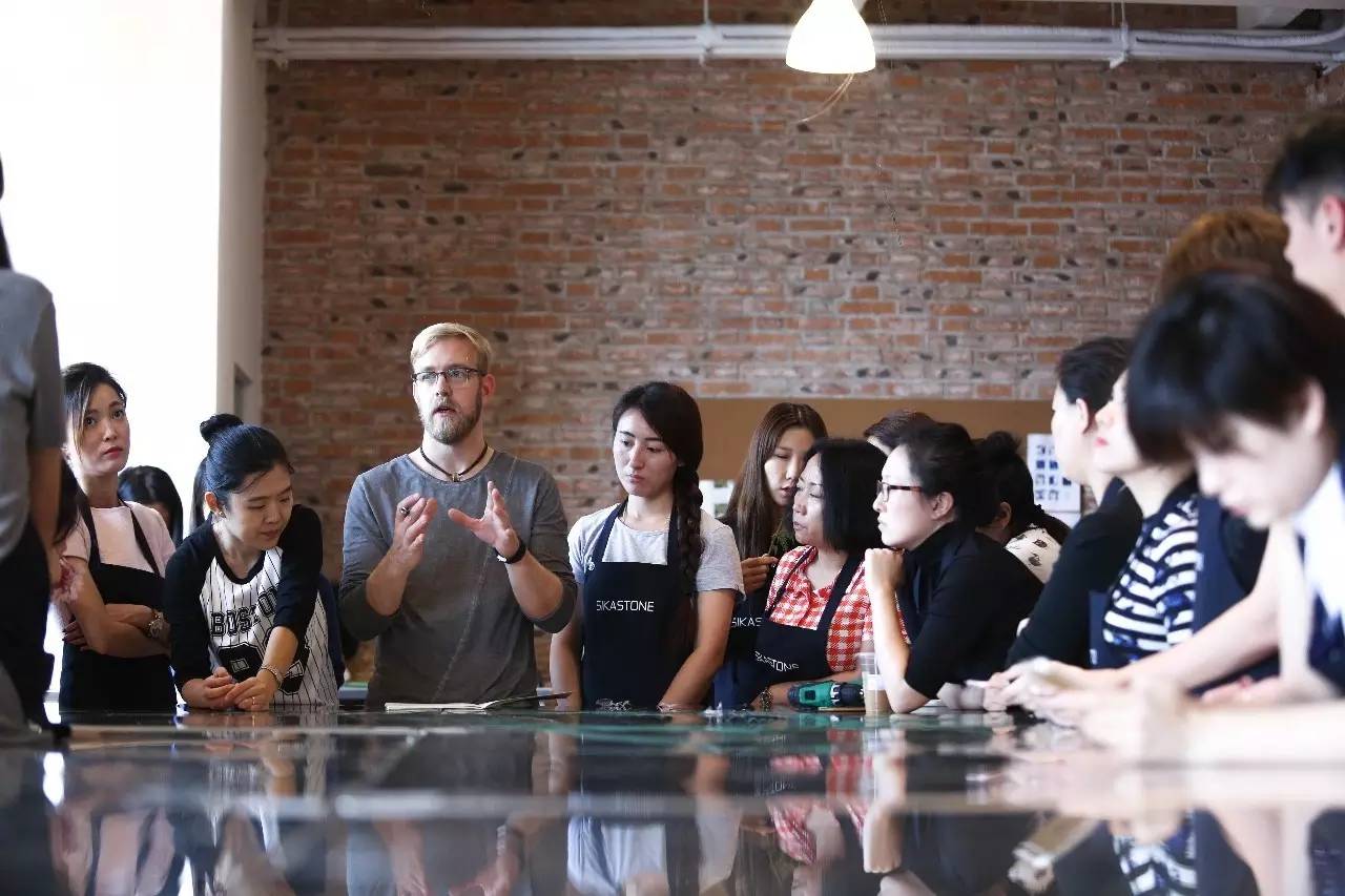 一场浪漫的纯欧风婚礼,洛可可欧式复古婚礼