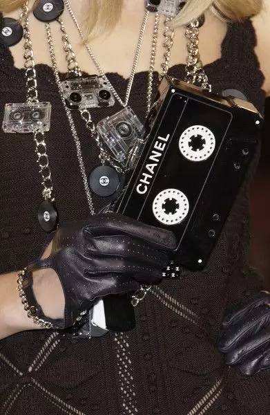 套娃chanel (chanel度假系列呼啦圈包)