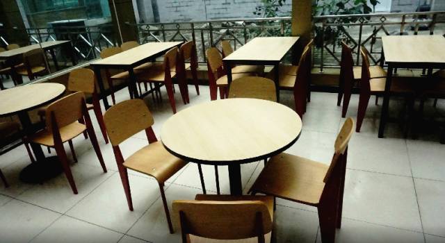 生日新衣,生日礼物衣服装扮