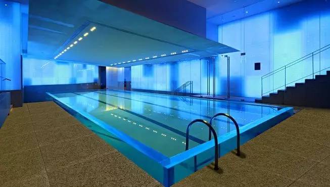 春夏秋冬都可以游的泳池,玩美多