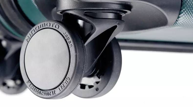 拉杆箱轮子内置好还是外置的好,拉杆箱小轮子有什么用