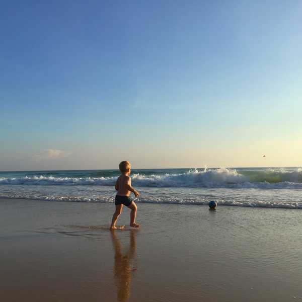 那个船长长大了,第一段*途征**：普吉岛