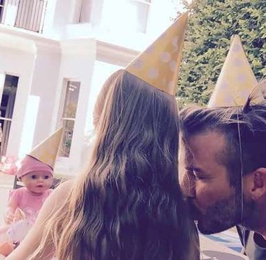 贝克汉姆碧欧泉水动力,碧欧泉蓝钻精华贝克汉姆