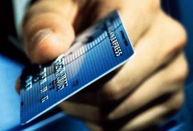 信用卡有了不良记录切忌立即销卡,信用卡不良记录消除了怎么恢复