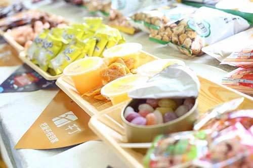 陪你过一起中秋，社区O2O千丁这是要*局破**而立？