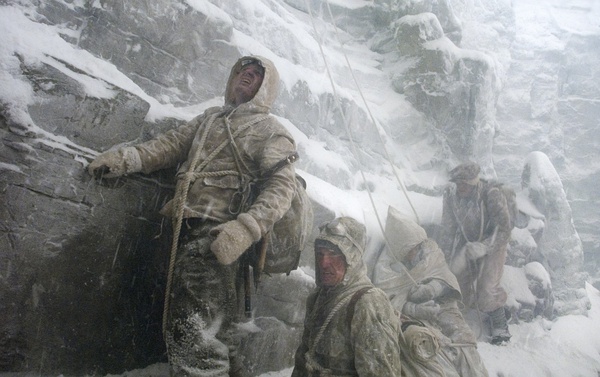 登山冒险电影,有什么登山冒险的电影