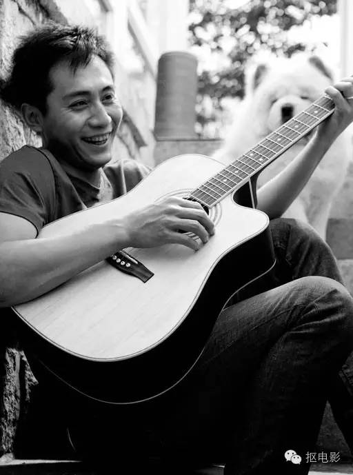 色赏|搞基、演伟人、抢沙发，可以，这很刘火华