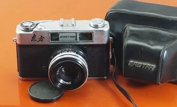 Po出人生中的第一台相机,说完就暴露年龄了！