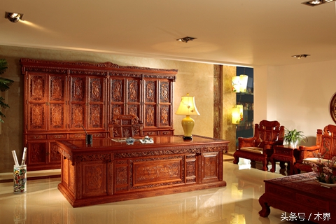红木家具市场门道多多消费者选购需实用第一