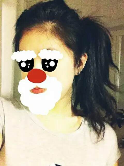 额头宽发际线高真的不好看吗,额头太秃了发际线高