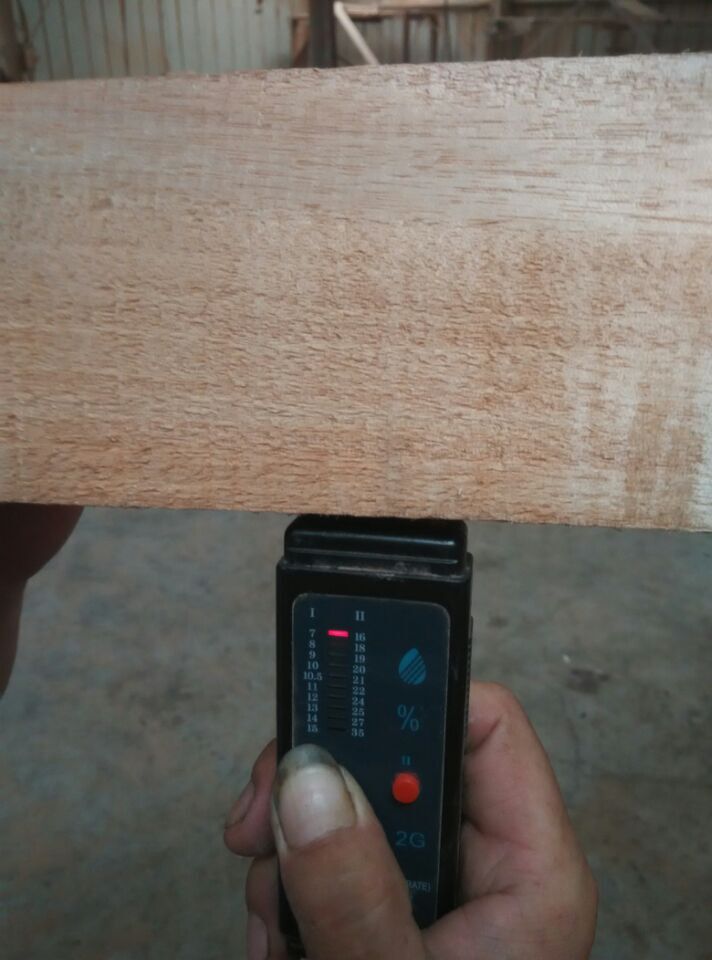 （多图）你很难猜到做一把普通木吉他居然要......