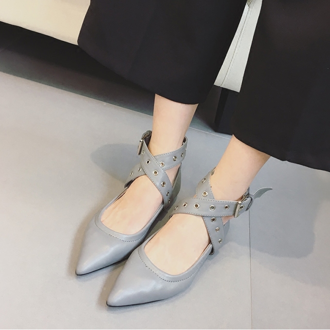 萝莉控的你怎能没有这些俏皮的小皮鞋