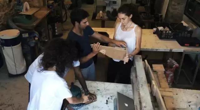 这个女大学生设计的搁板，秒杀了宜家