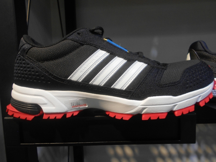 众里寻他千百度诗,众里寻他千百度评论