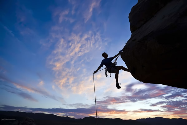 户外攀岩装备有哪些品牌,攀岩运动装备名称有哪些