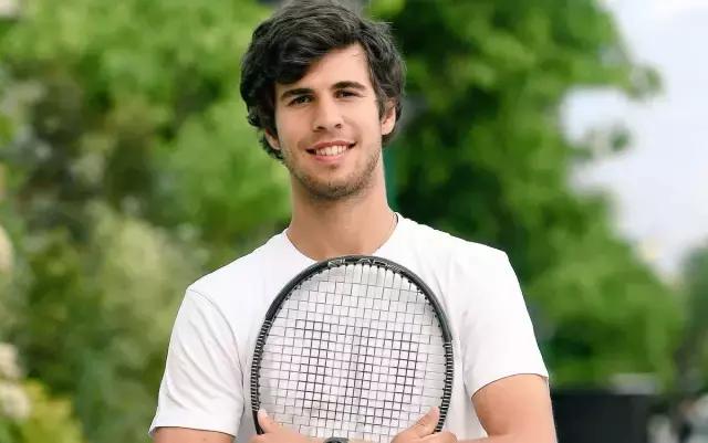 生猛型95后鲜肉驾临，新沙皇呼之欲出