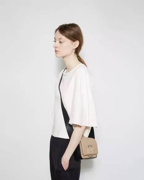 2017秋季新款包包各大明星同款,明星同款包包都有哪些