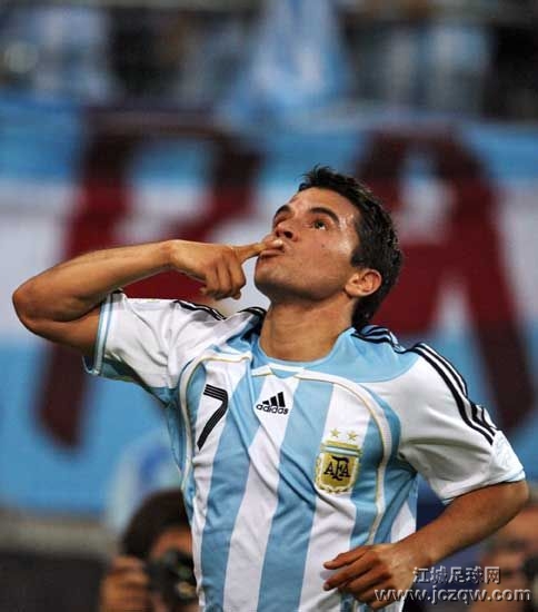 足坛30大球星,足坛十大昙花一现球员排名